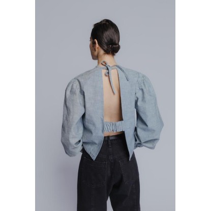 Long sleeves backless denim top in striped blue
